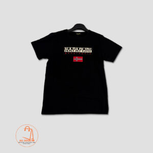 Muška majica Napapijri crna – zastava i natpis